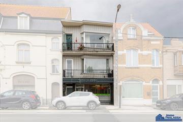 Appartementsgebouw Te koop Lombardsijde